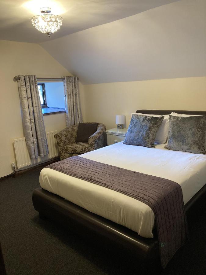 The Cridford Inn Trusham Room photo
